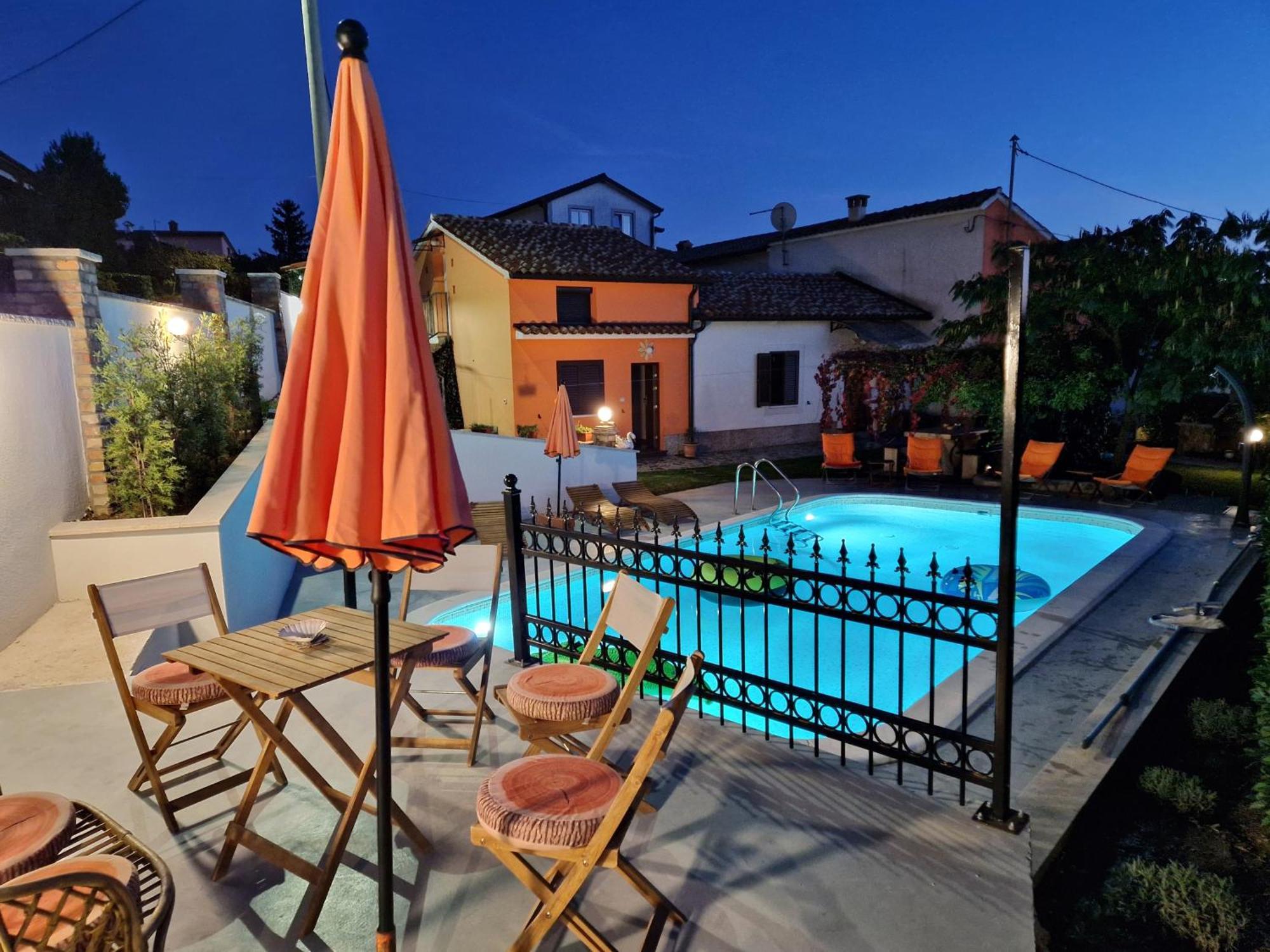Vila Cozy Getaway House Luana Buzet Exteriér fotografie